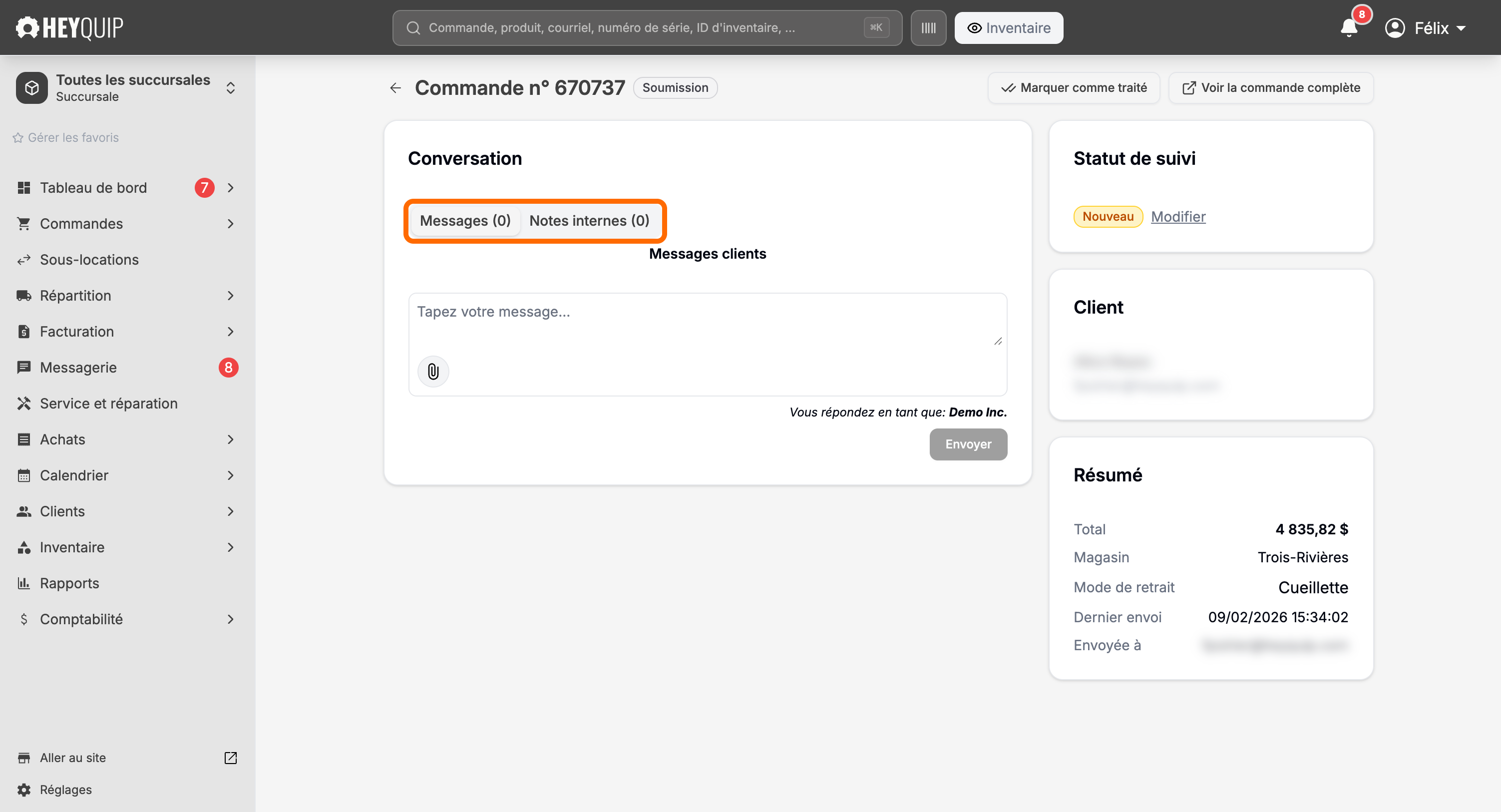 Les onglets Messages et Notes internes d'une conversation