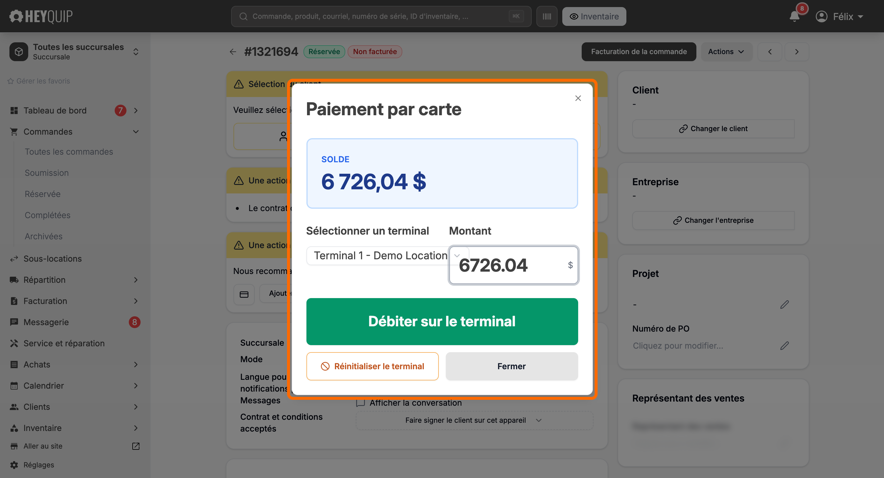 La fenêtre Paiement par carte ouverte sur une commande, avec le solde, le terminal, le montant et le bouton pour débiter